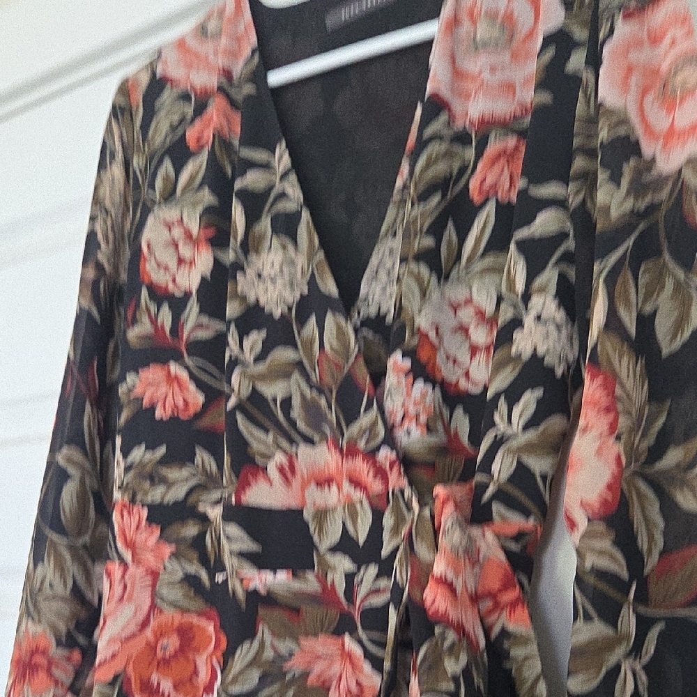 Black and Pink Floral Long Sleeve Dress - Picture 3 of 3